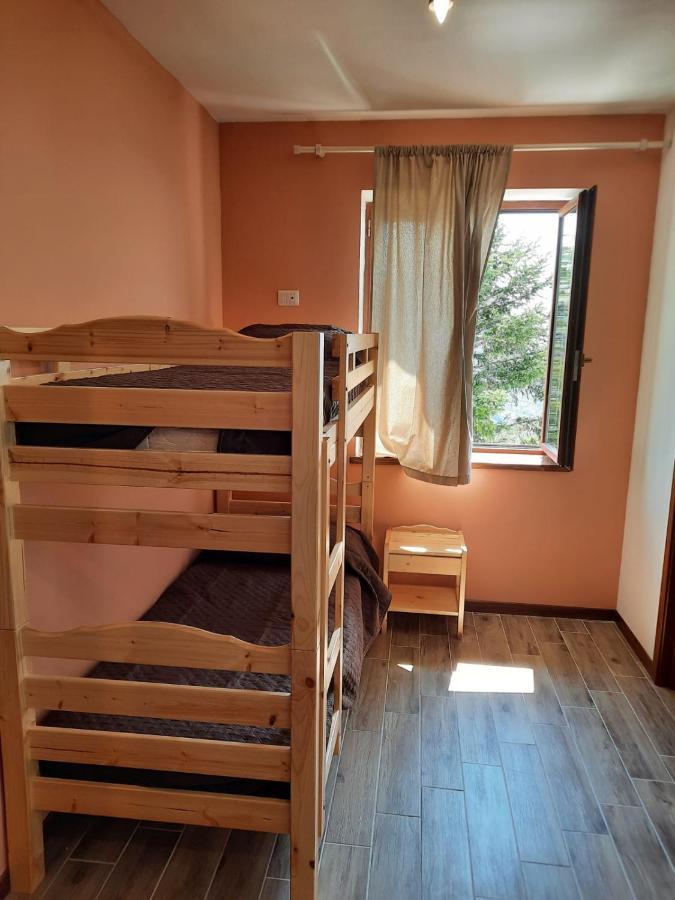 Albergo Rifugio La Grande Baita กูติญาโน ภายนอก รูปภาพ