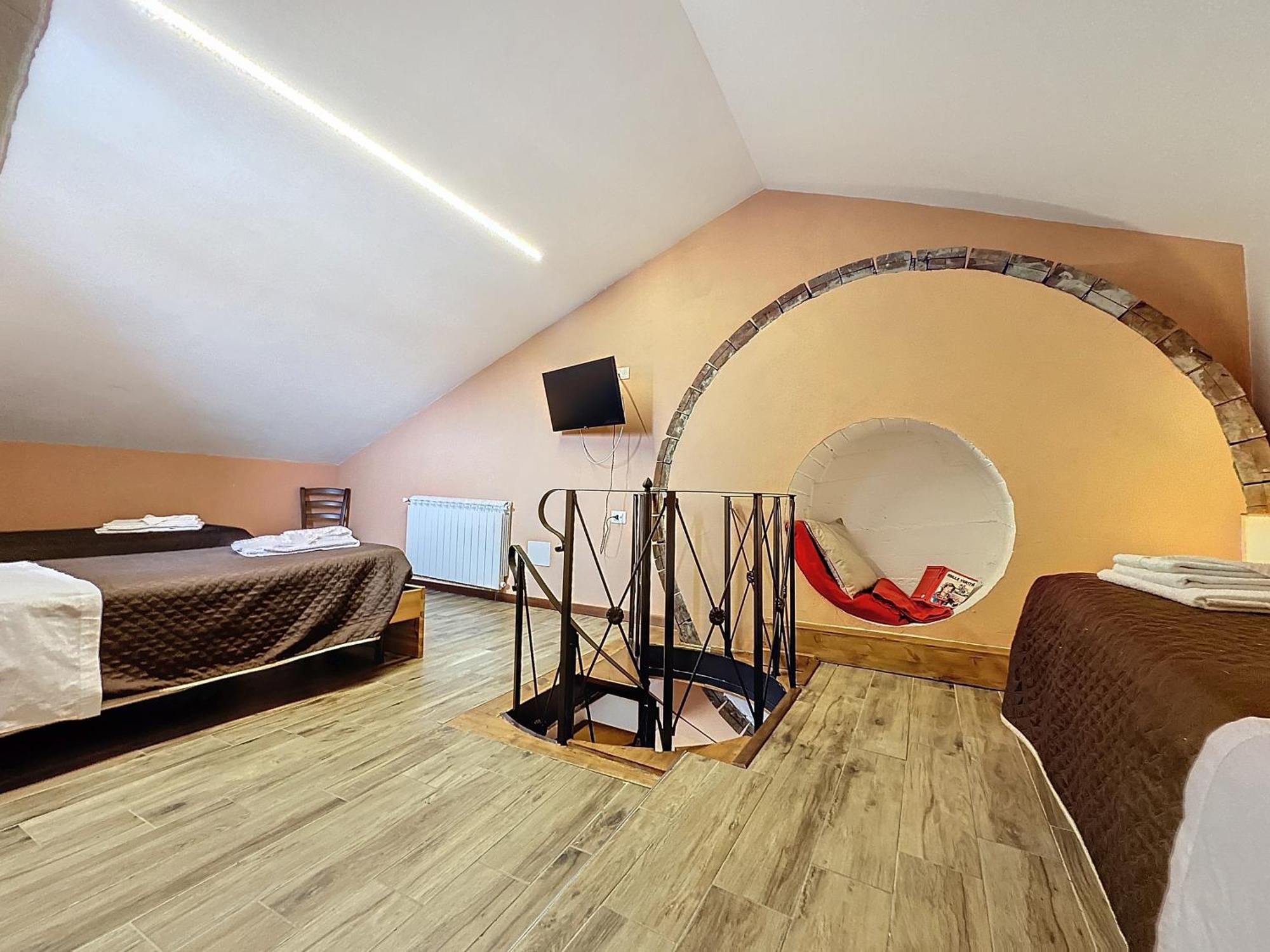 Albergo Rifugio La Grande Baita กูติญาโน ภายนอก รูปภาพ