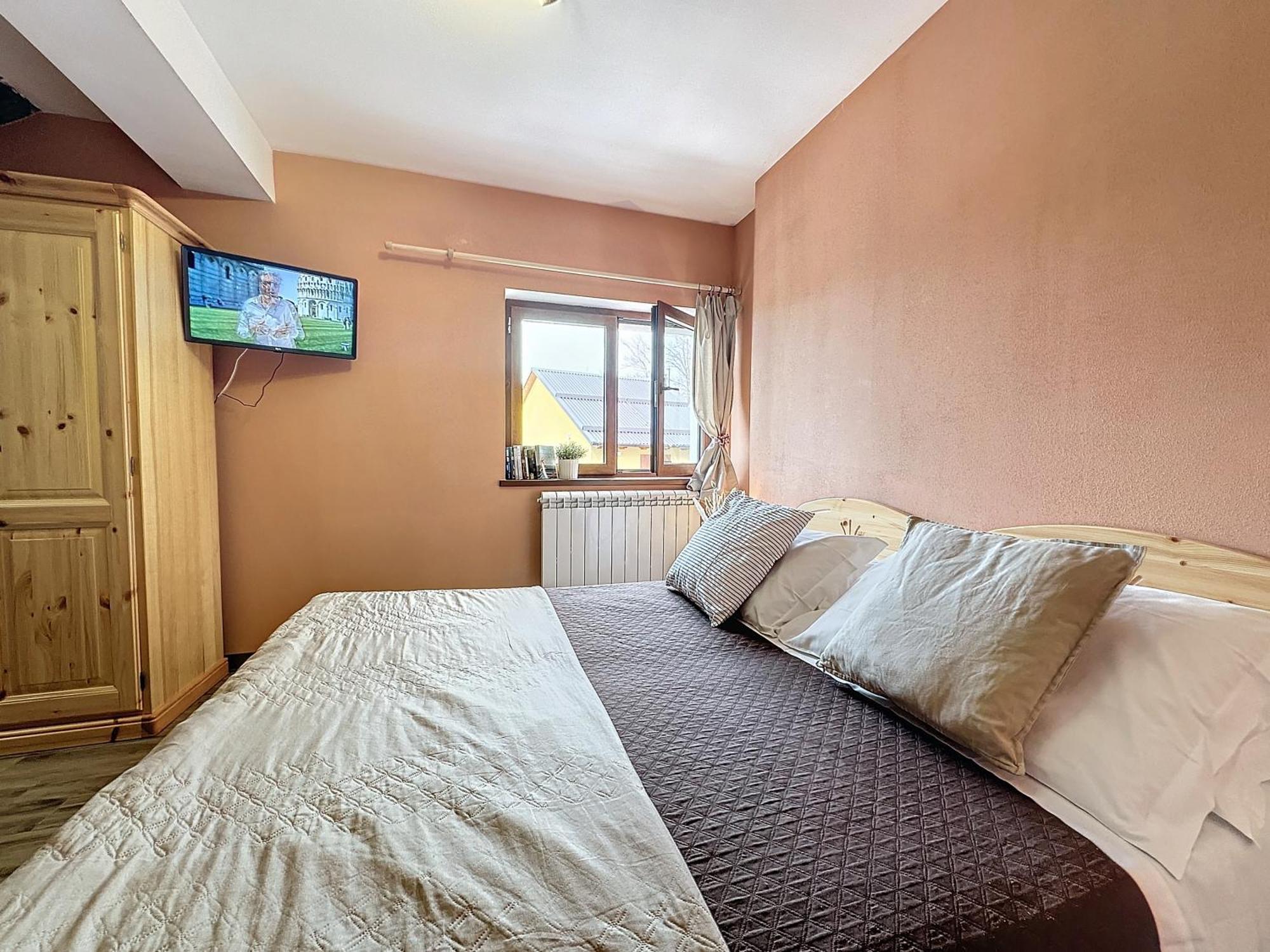 Albergo Rifugio La Grande Baita กูติญาโน ภายนอก รูปภาพ